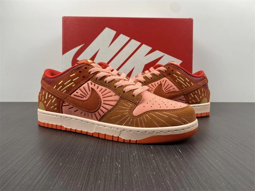 Versatile Dunk Low NH Winter Solstice DO6723- 422
