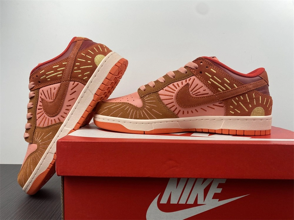 Versatile Dunk Low NH Winter Solstice DO6723- 422