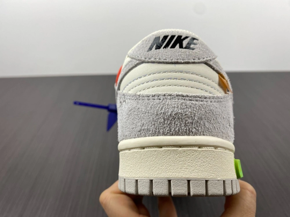 FastDry Dunk Low Off-White Lot 13 DJ0950- 429