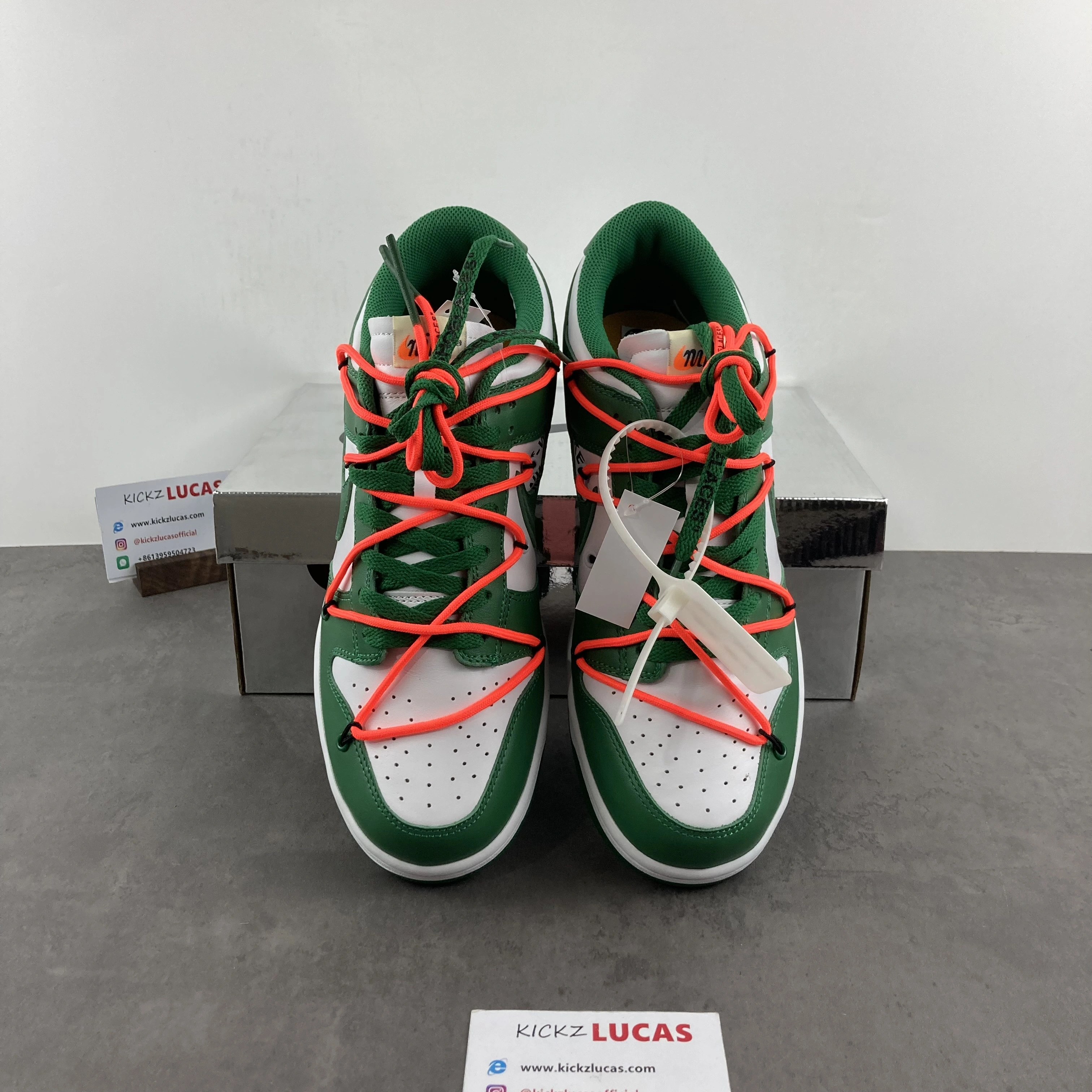 TechFriendly Dunk Low Off-White Pine Green CT0856- 629