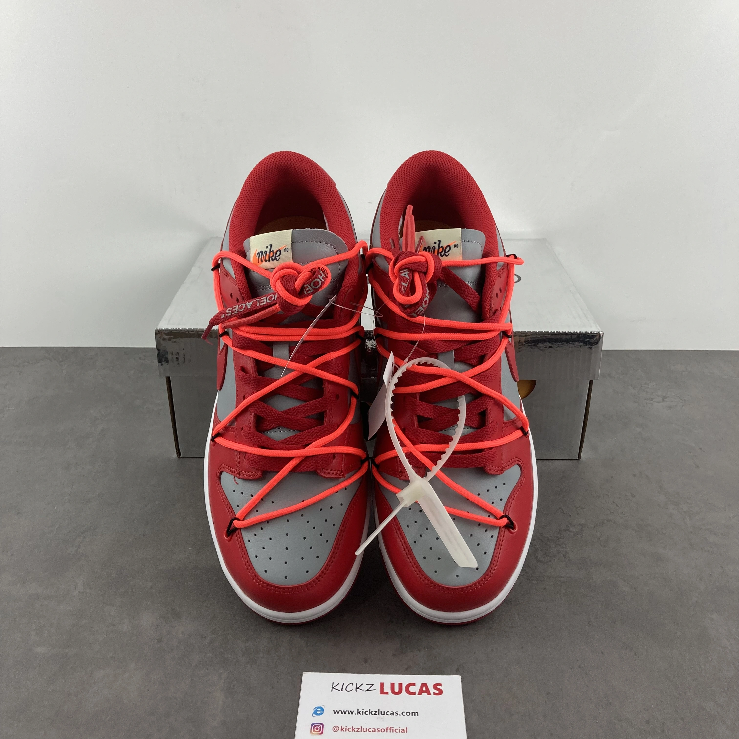 Snug Dunk Low Off-White University Red CT0856- 626