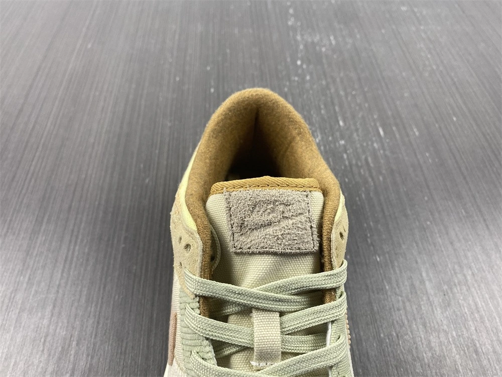Versatile Dunk Low On the  Side DQ5076- 358
