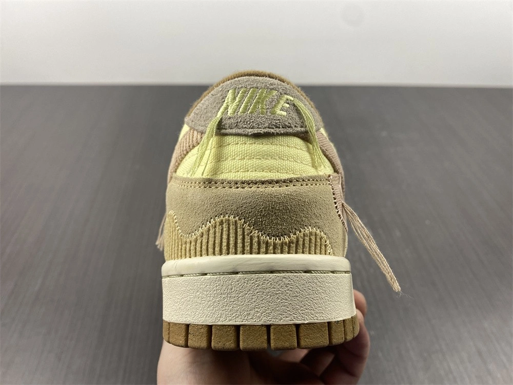 Versatile Dunk Low On the  Side DQ5076- 358