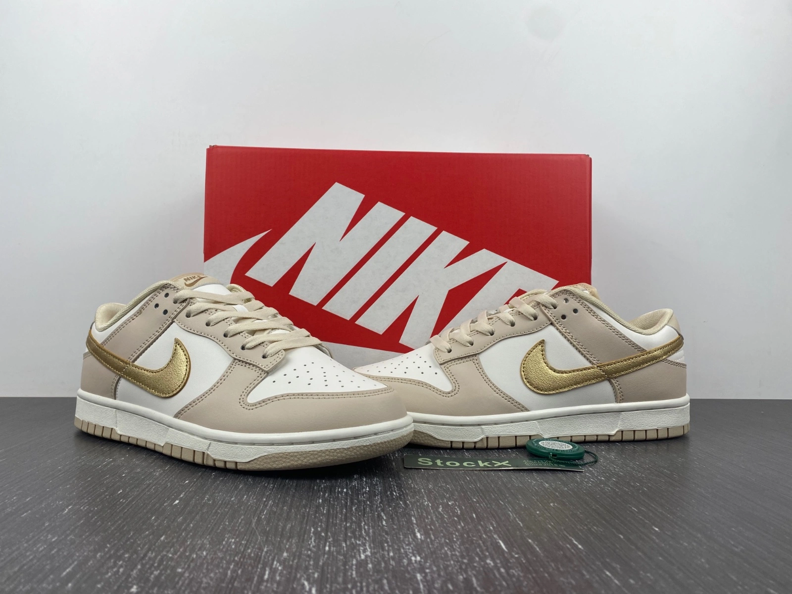 TechFriendly Dunk Low Phantom Metallic Gold DX5930- 160