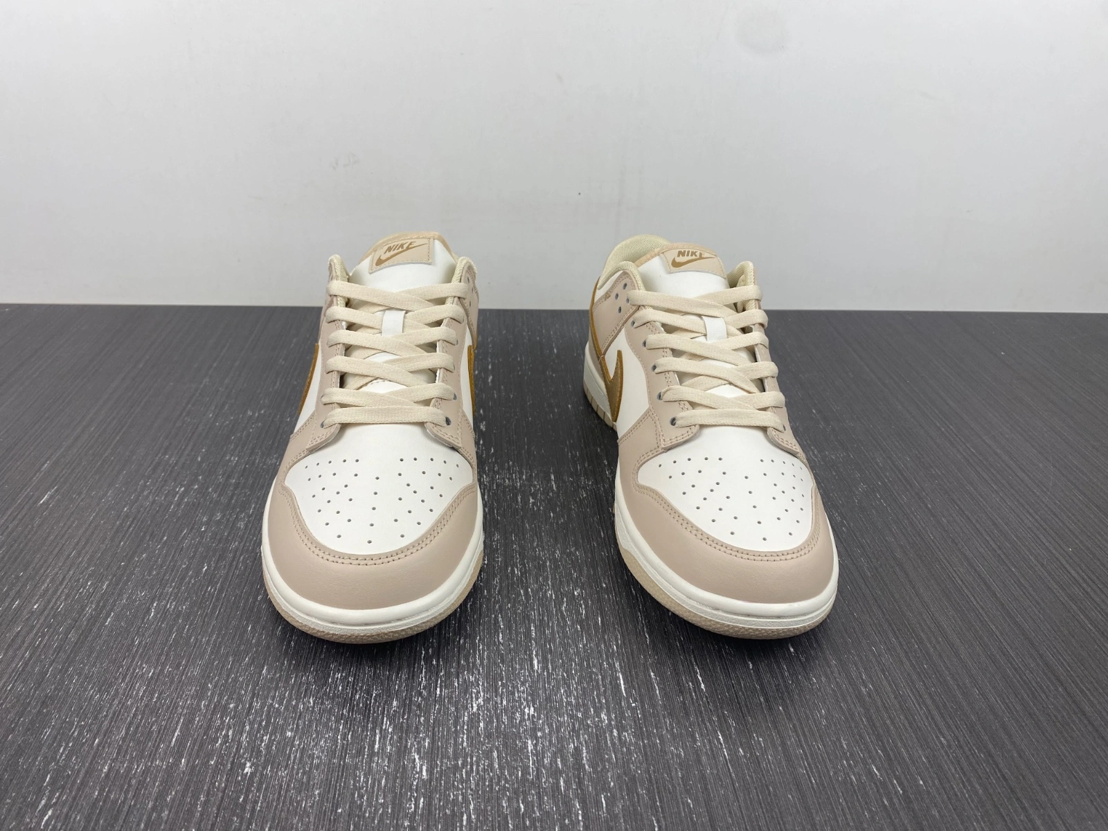 TechFriendly Dunk Low Phantom Metallic Gold DX5930- 160