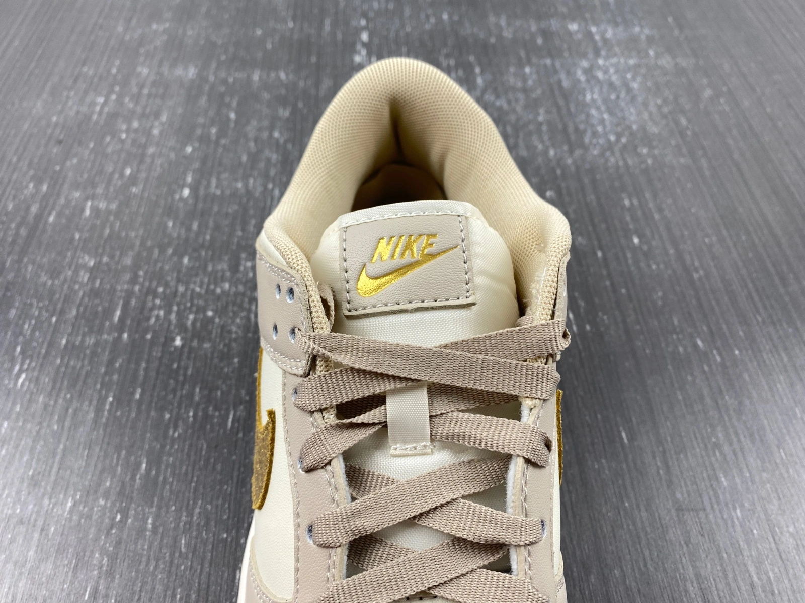Sustainable Dunk Low Phantom Metallic Gold DX5930- 168