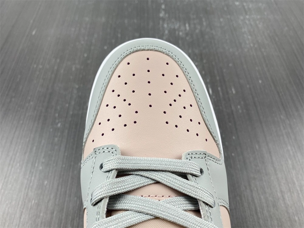 Practical Dunk Low Pink Oxford DM8329- 334