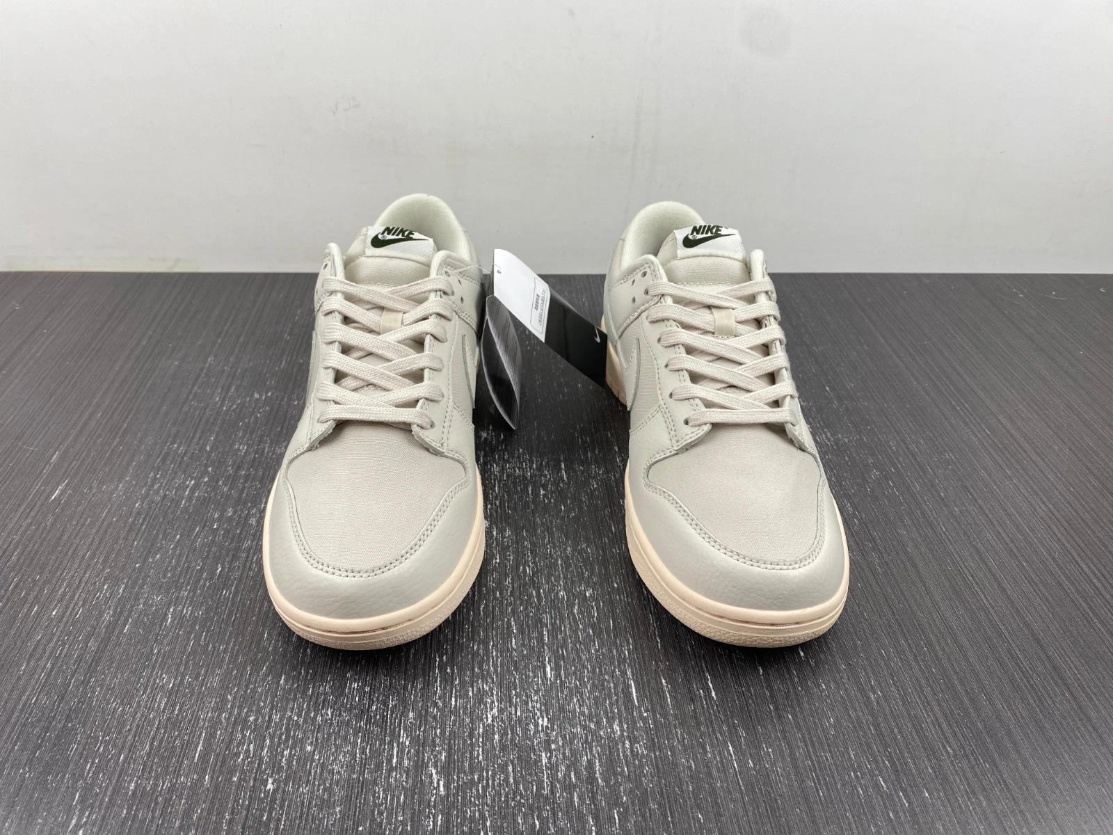 RelaxedFit Dunk Low  Light Orewood Brown DZ2538- 110