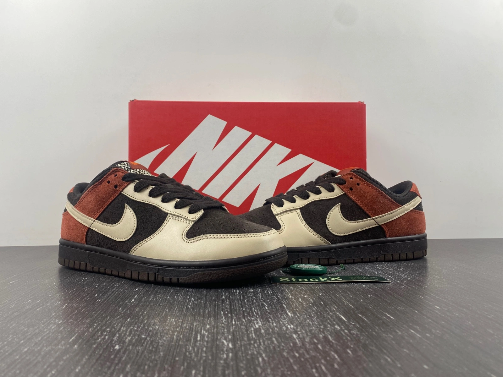 Lightweight Dunk Low Red Panda FV0395- 126