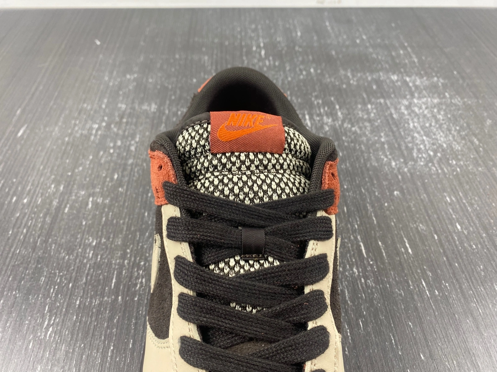 Lightweight Dunk Low Red Panda FV0395- 126