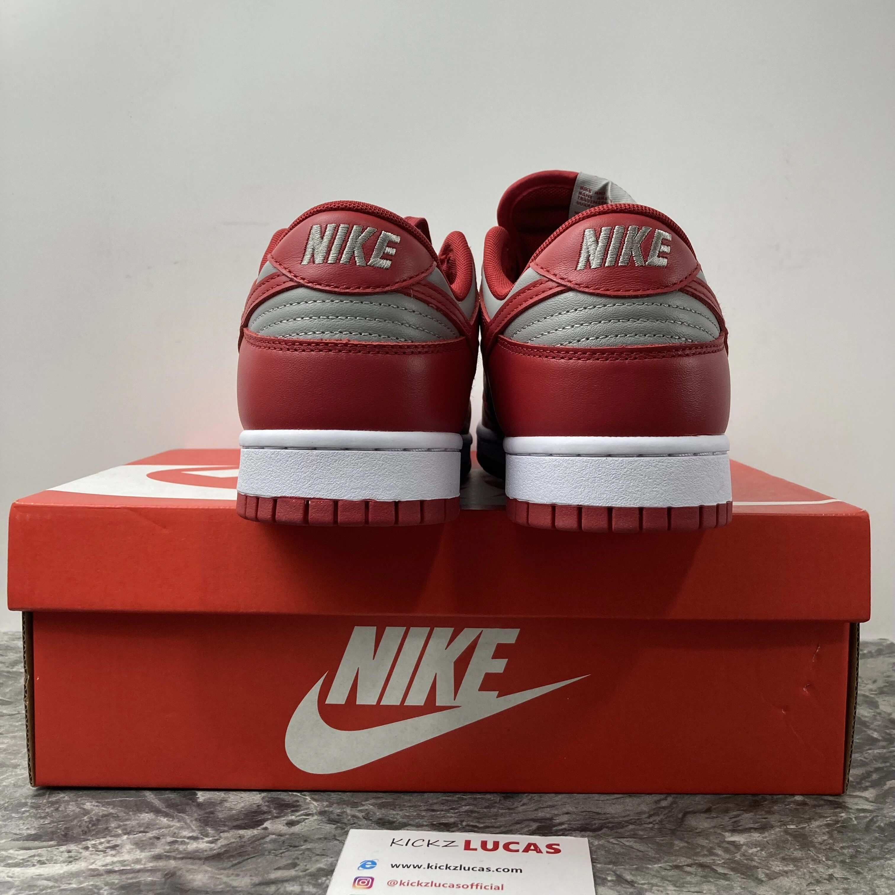 FlexibleFit Dunk Low Retro Medium Grey Varsity Red UNLV DD1391- 645