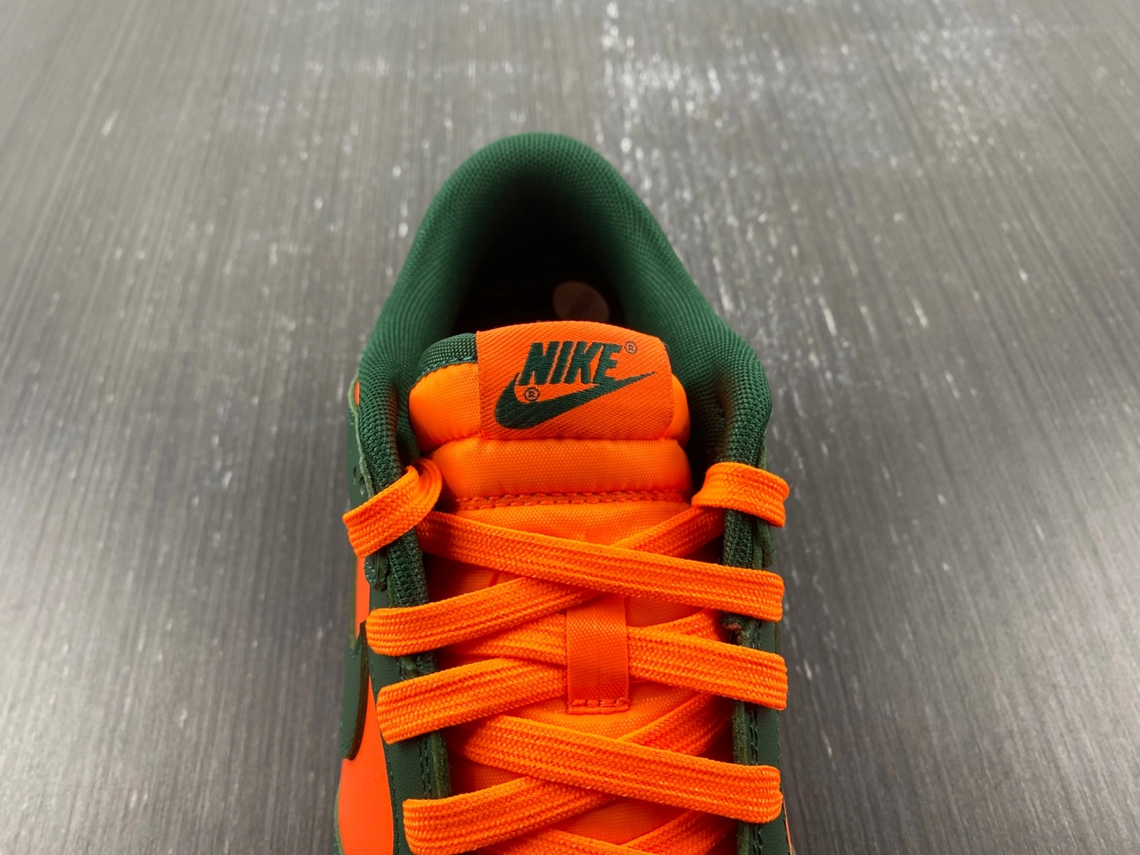 SmoothTexture Dunk Low Retro Miami Hurricanes DD1391- 283