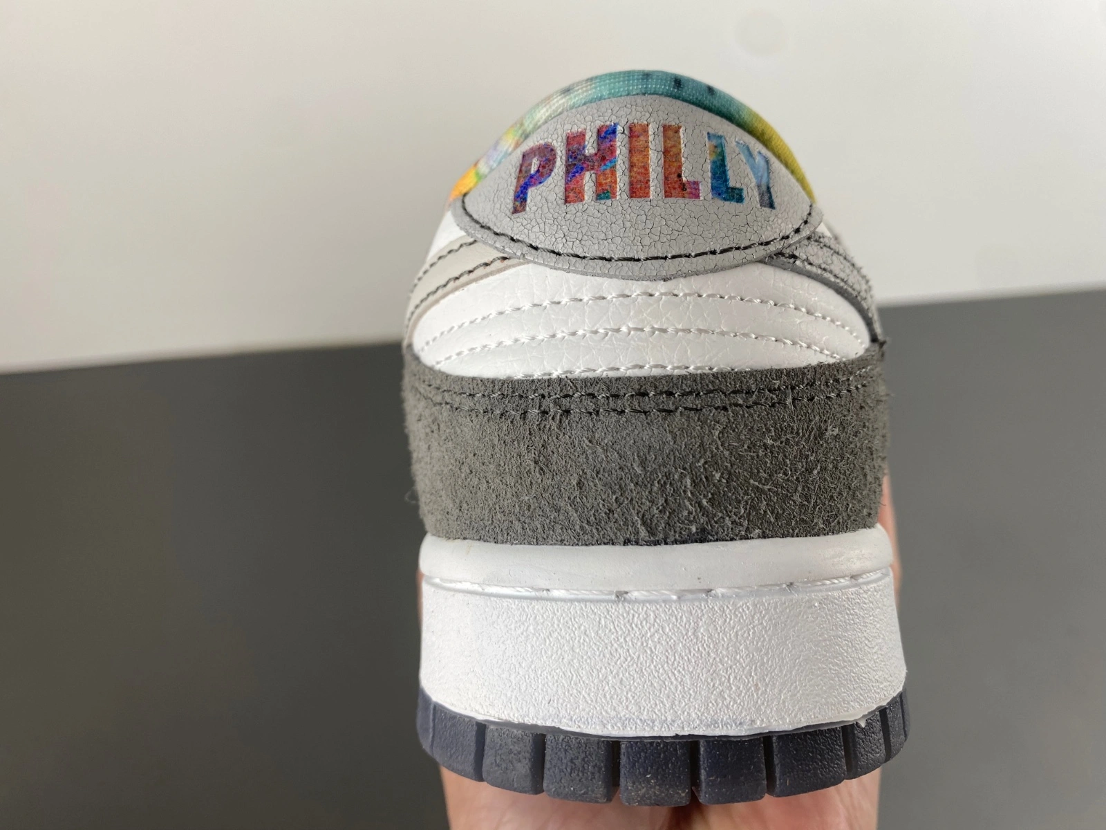 Durable Dunk Low Retro  Philly HF4840- 19