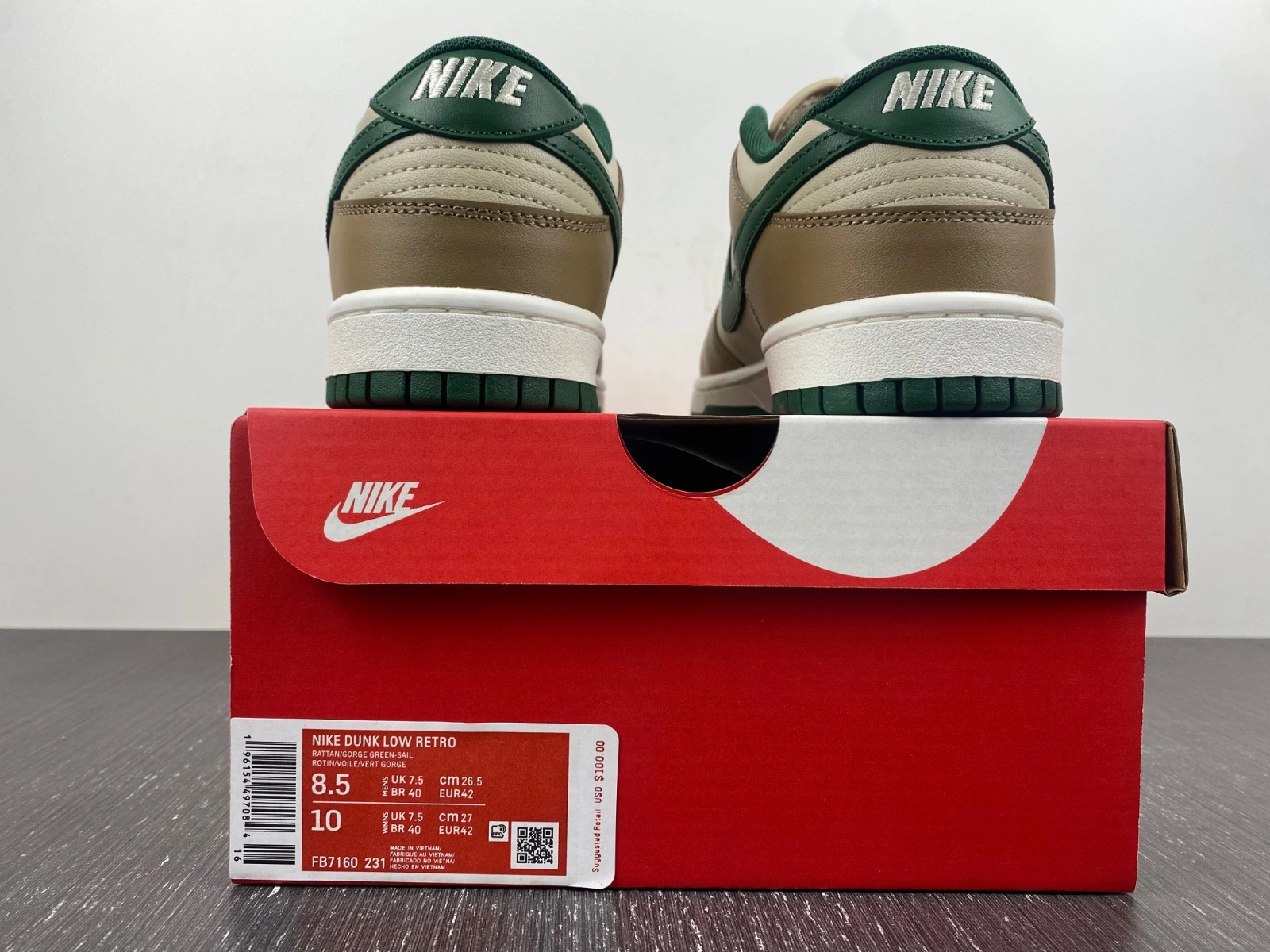 Dunk Low Retro Rattan Gorge Green FB7160- FashionForward 186
