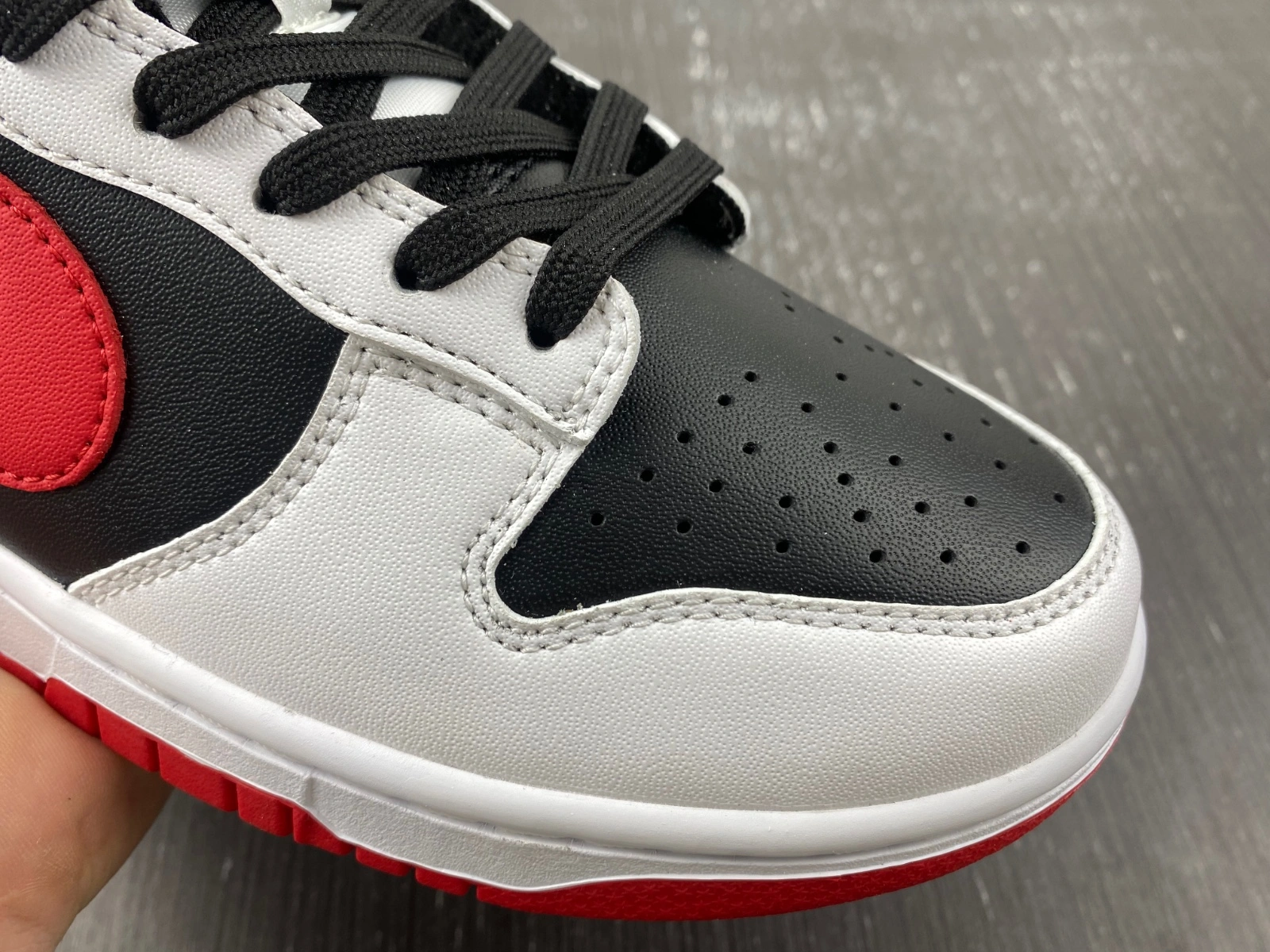 Dunk Low Retro White Black University Red FD9762- Neat 209
