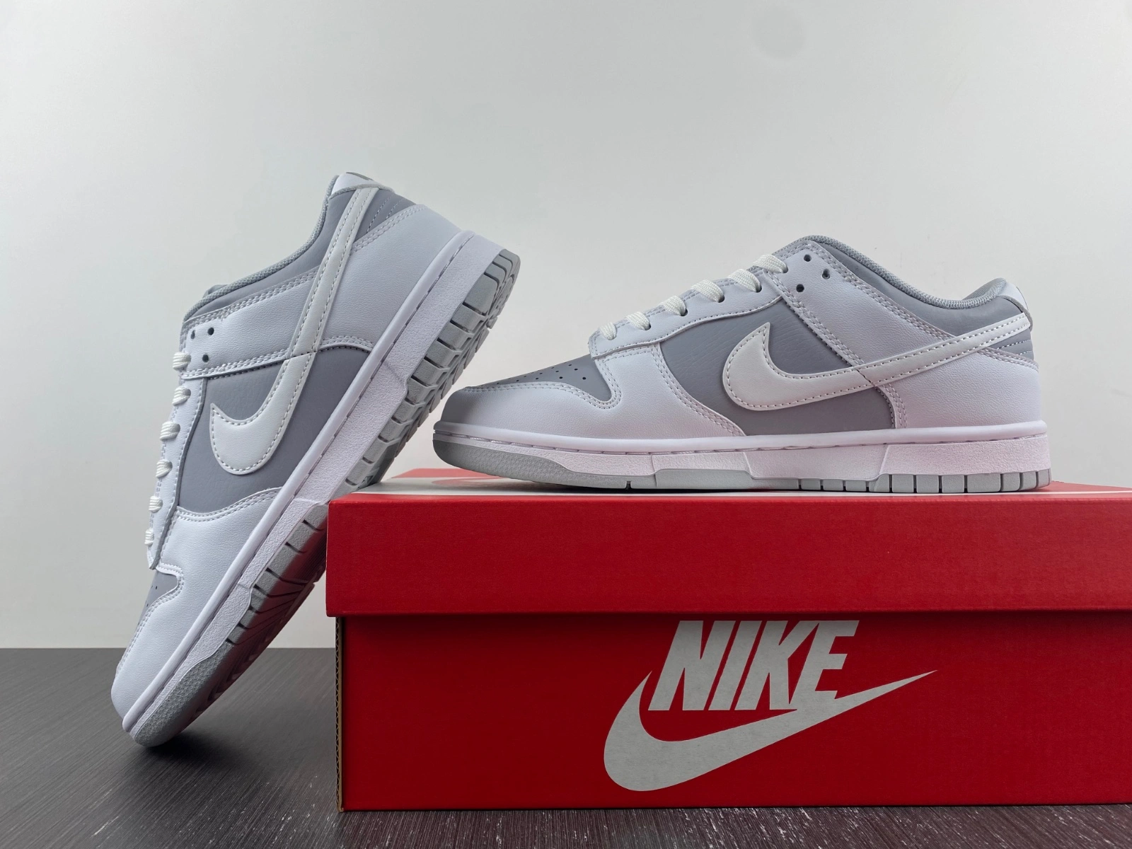 Dunk Low Retro White Grey DJ6188- ZipUp 257