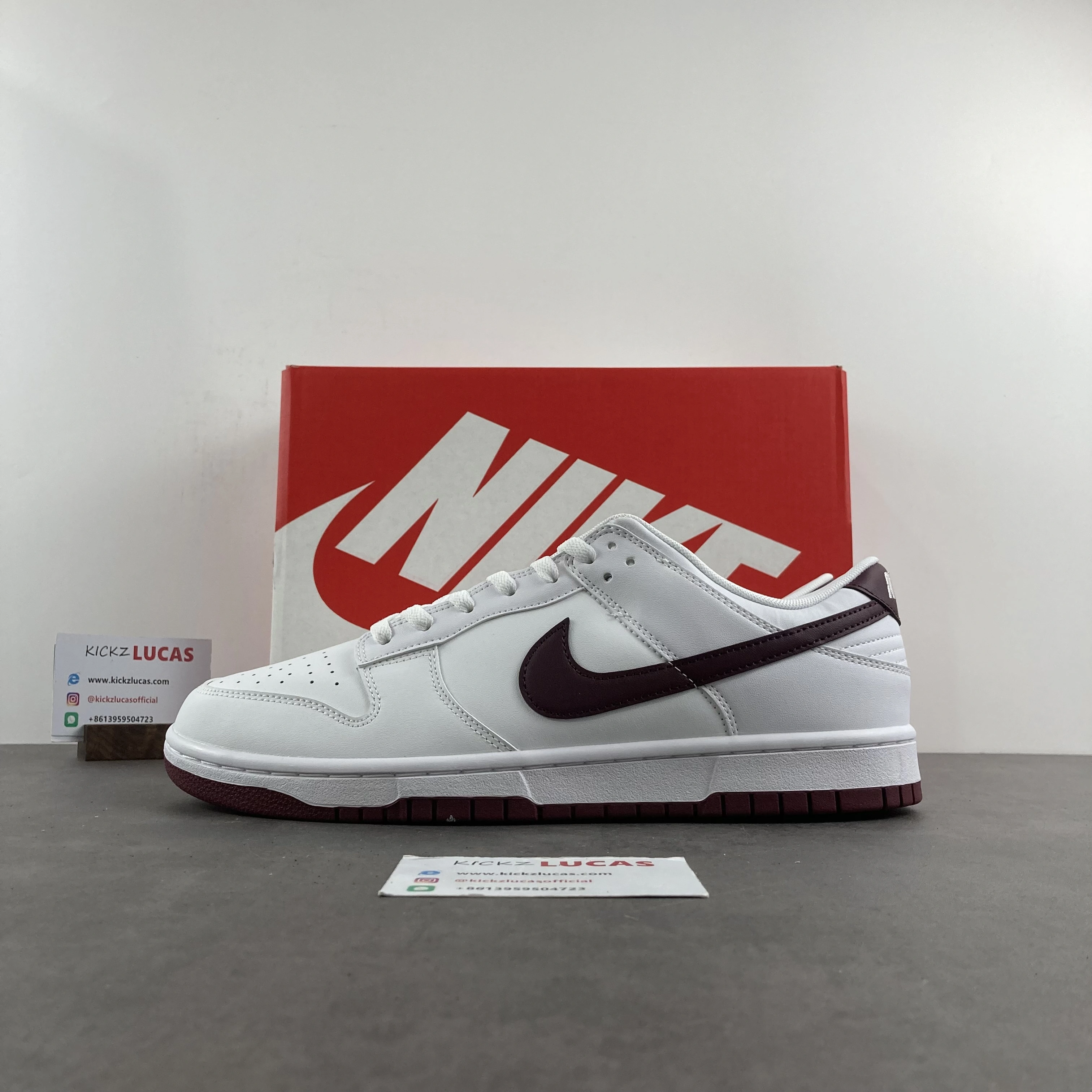 Lightweight Dunk Low Retro White Night Maroon DV0831- 166