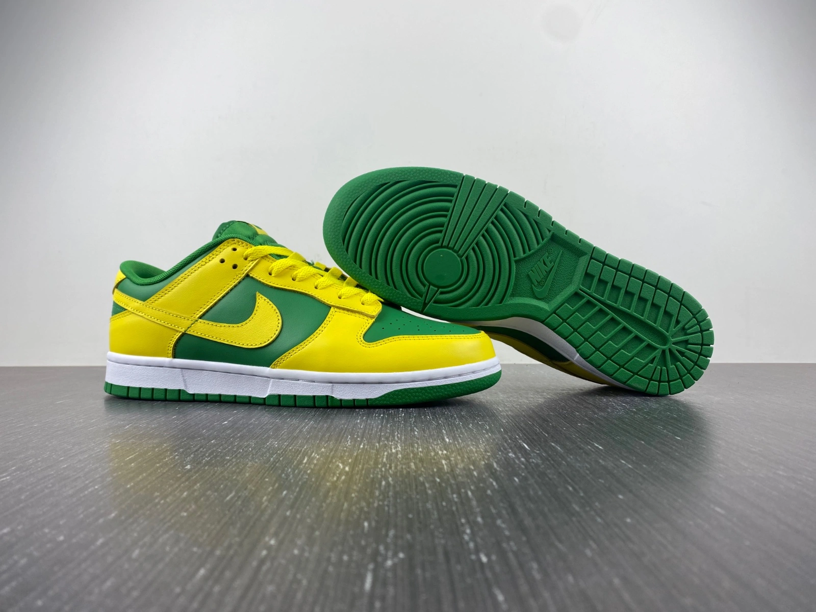 Dunk Low Reverse Brazil DV0833- SmartChoice 246