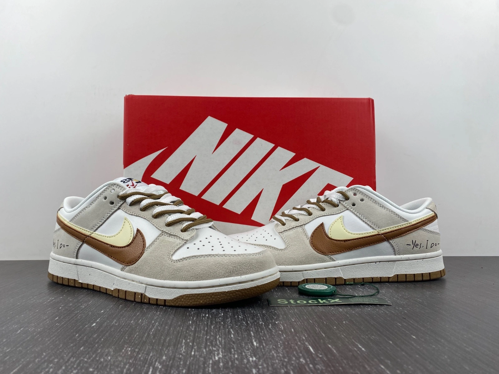 Dunk Low SE 85 Double Swoosh DO9457- FashionForward 177