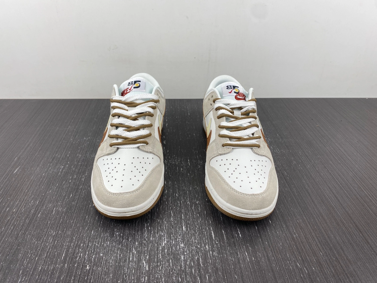 Dunk Low SE 85 Double Swoosh DO9457- FashionForward 177
