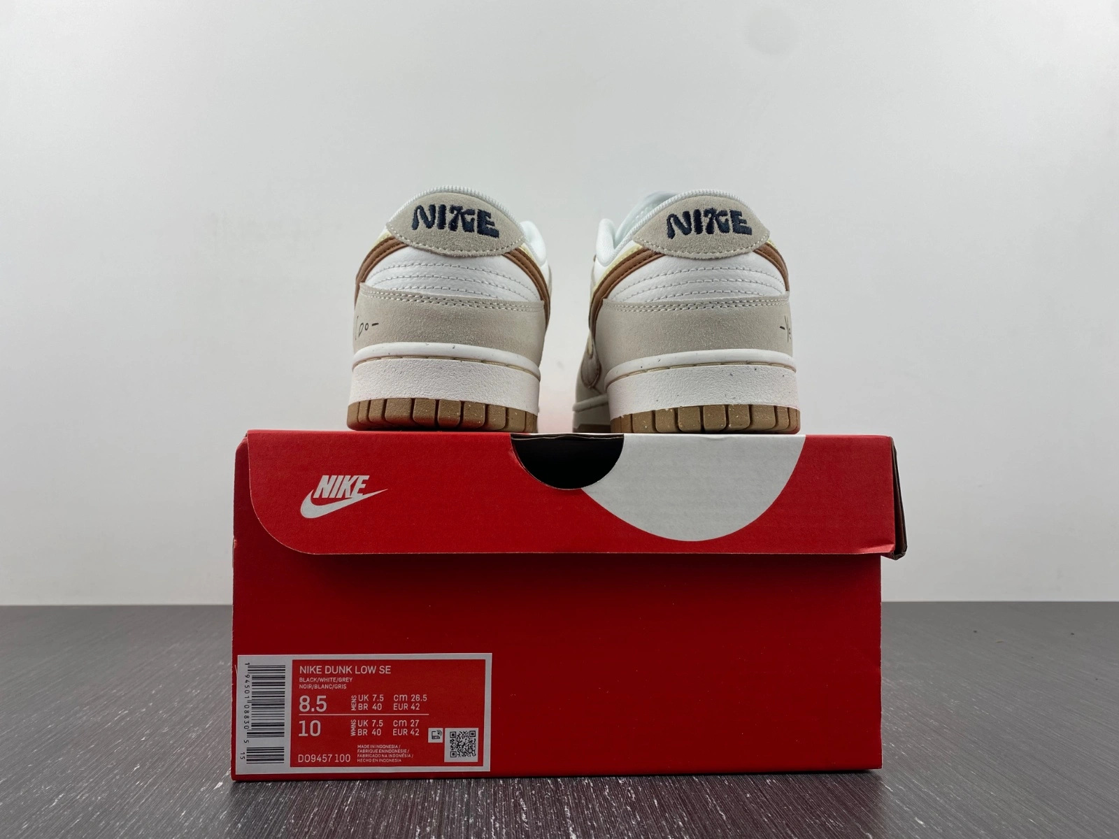 Dunk Low SE 85 Double Swoosh DO9457- FashionForward 177