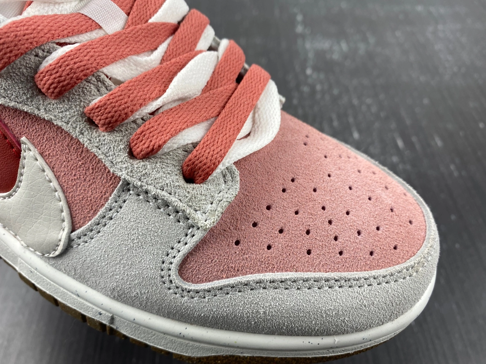 Dunk Low SE 85 Double Swoosh Pink DO9457- WaterResistant 237