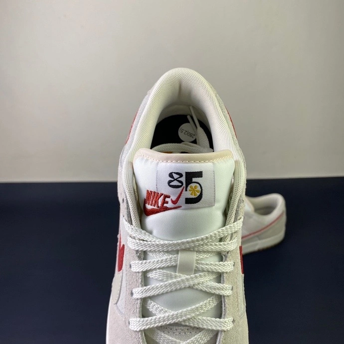 Sophisticated Dunk Low SE 85 Double Swoosh Sail Orange DO9457- 319