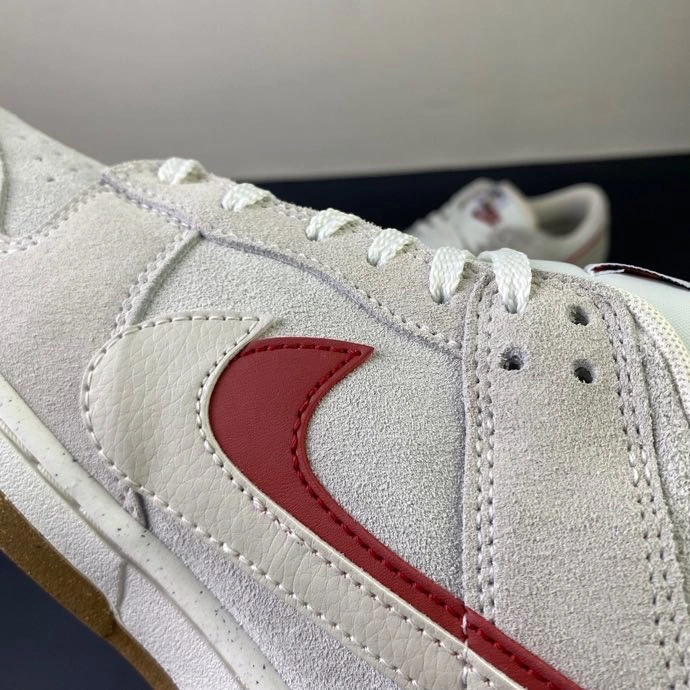 Sophisticated Dunk Low SE 85 Double Swoosh Sail Orange DO9457- 319