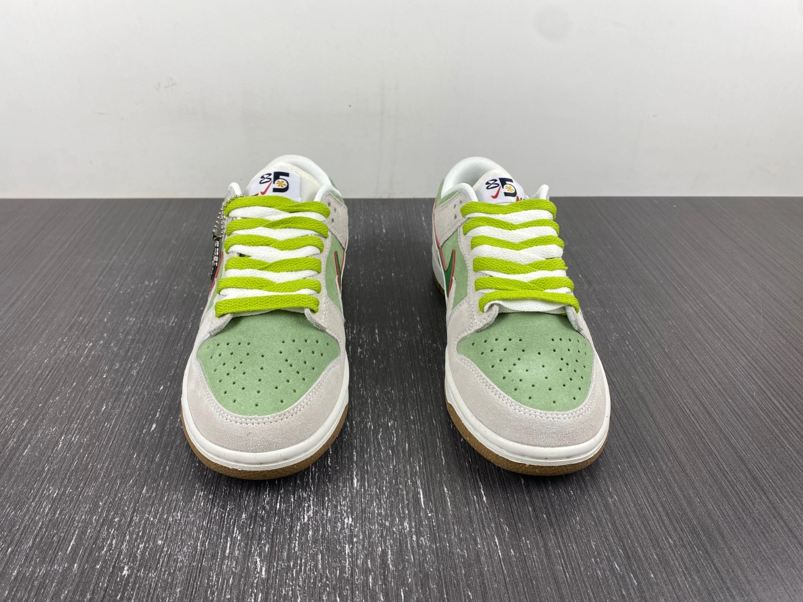 Reliable Dunk Low SE 85 Double Swoosh avocado D09457- 227