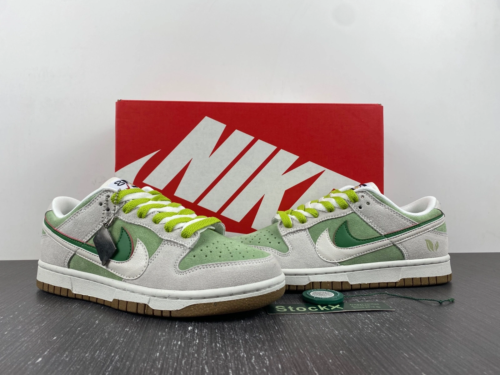 Reliable Dunk Low SE 85 Double Swoosh avocado D09457- 227