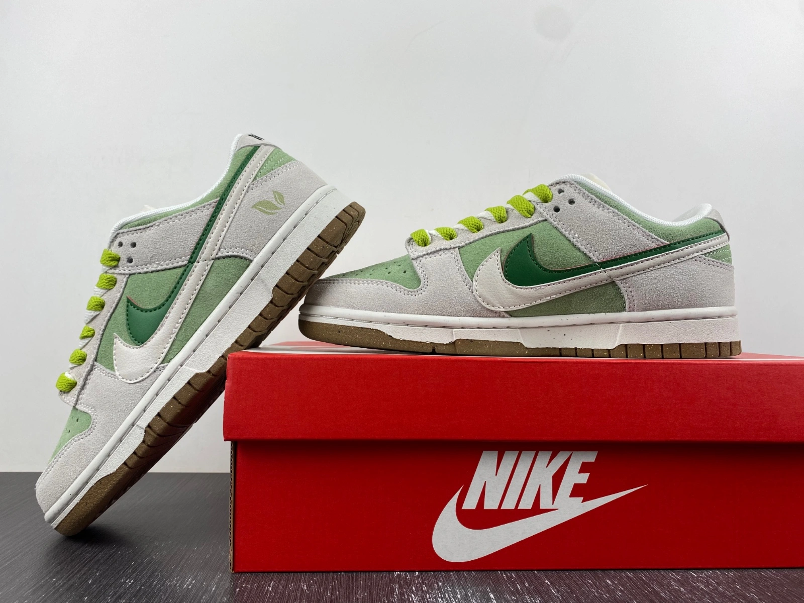 Reliable Dunk Low SE 85 Double Swoosh avocado D09457- 227