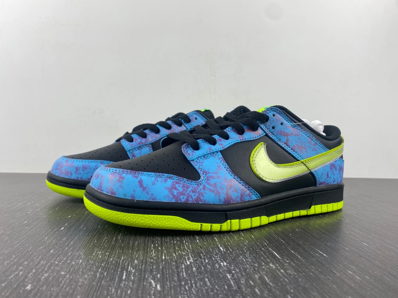 Dunk Low SE Acid Wash Baltic Blue Volt DV1694- FashionForward 218