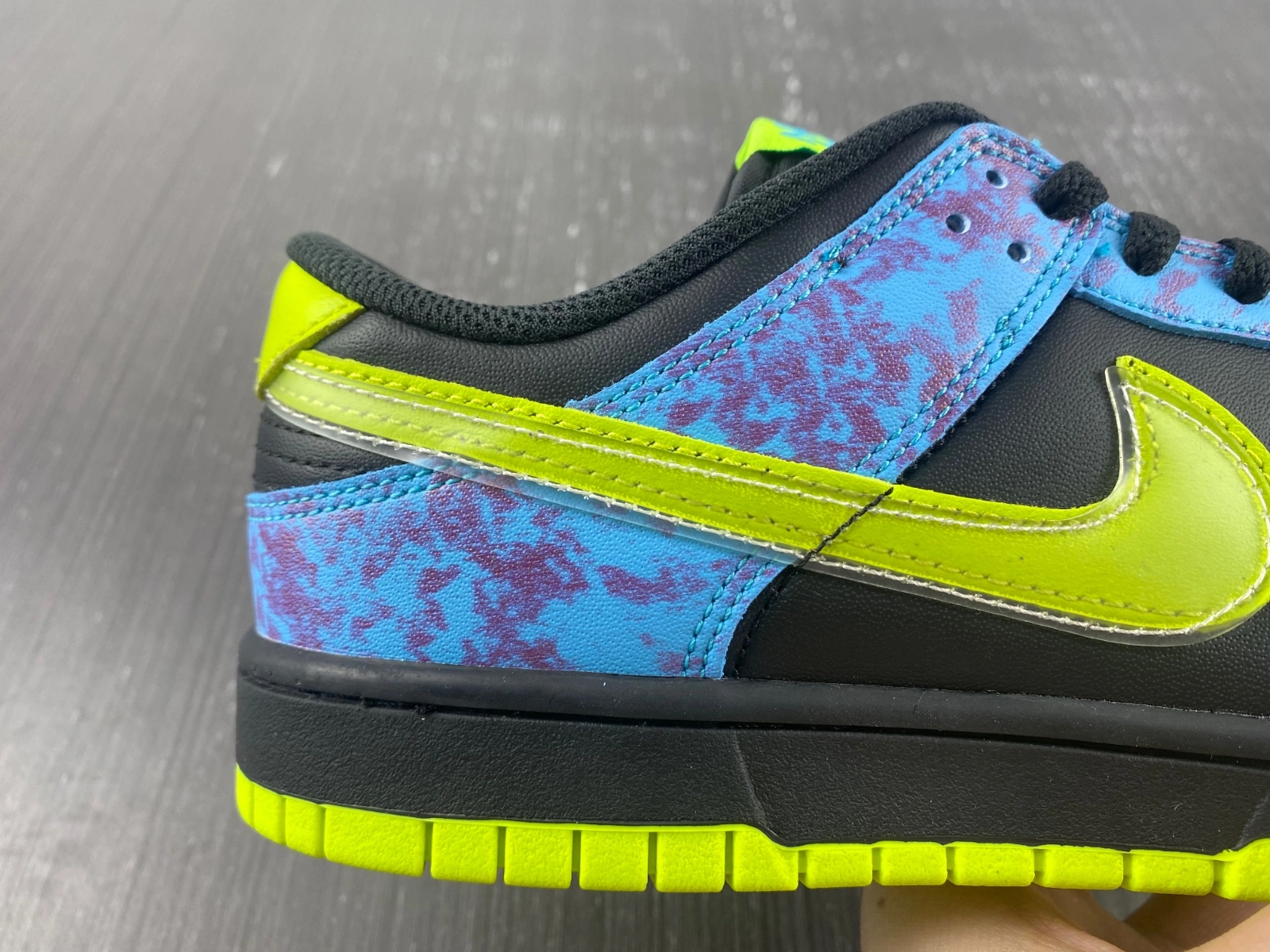 Dunk Low SE Acid Wash Baltic Blue Volt DV1694- FashionForward 218