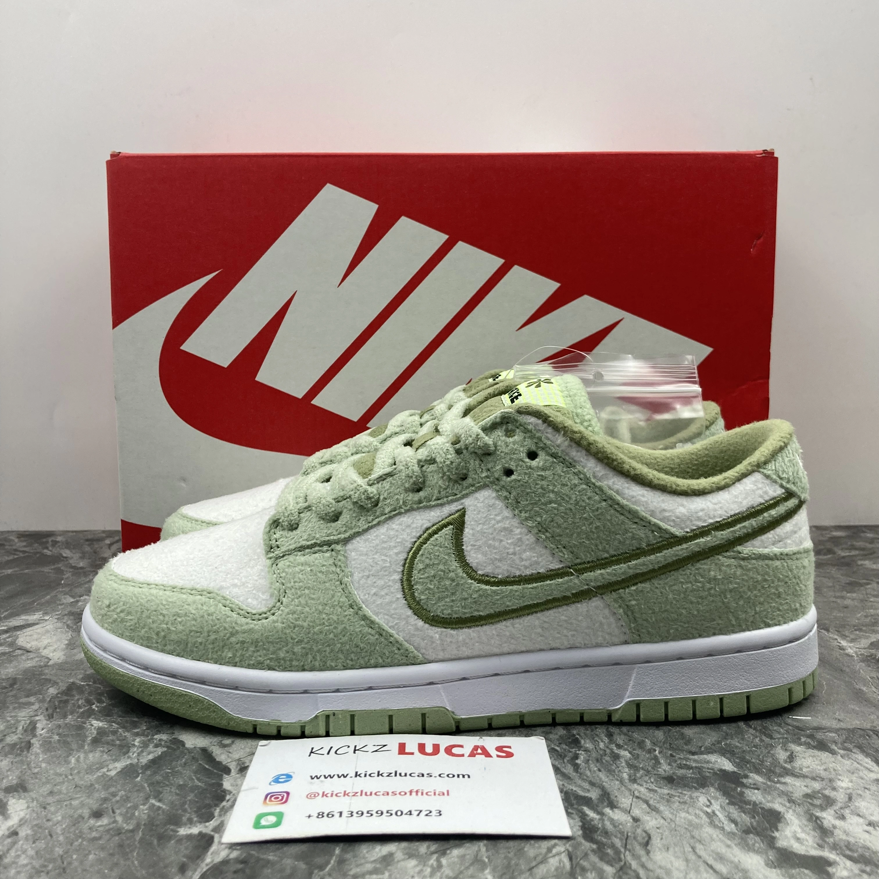 FreshLook Dunk Low SE Fleece Pack Honeydew DQ7579- 254