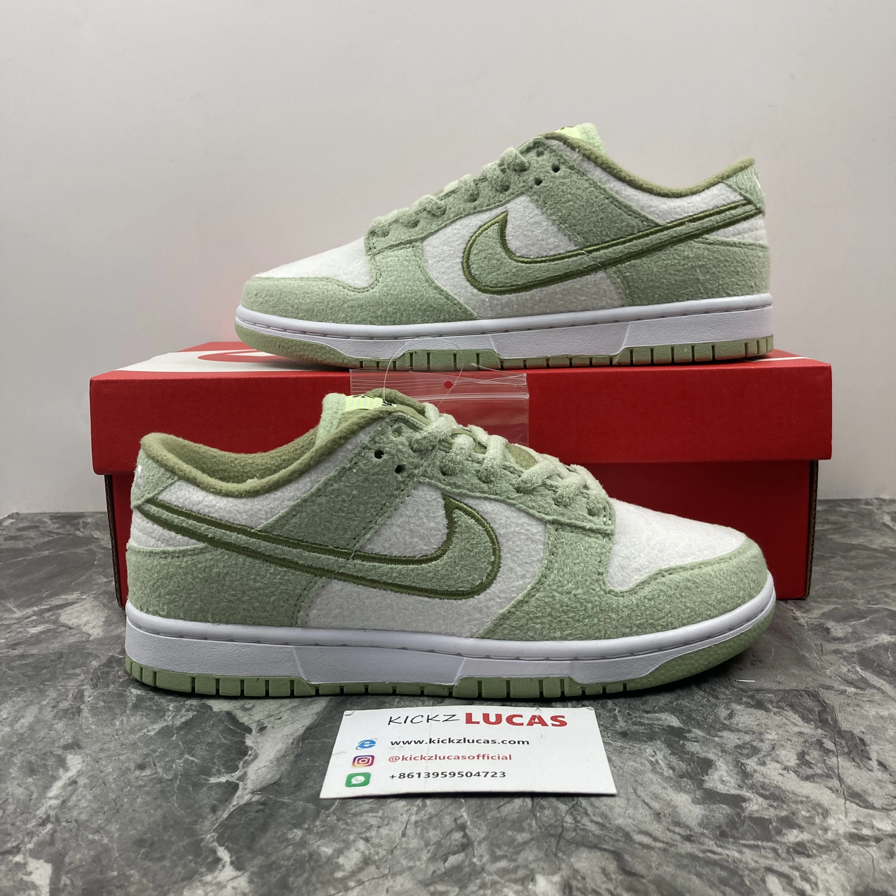 FreshLook Dunk Low SE Fleece Pack Honeydew DQ7579- 254
