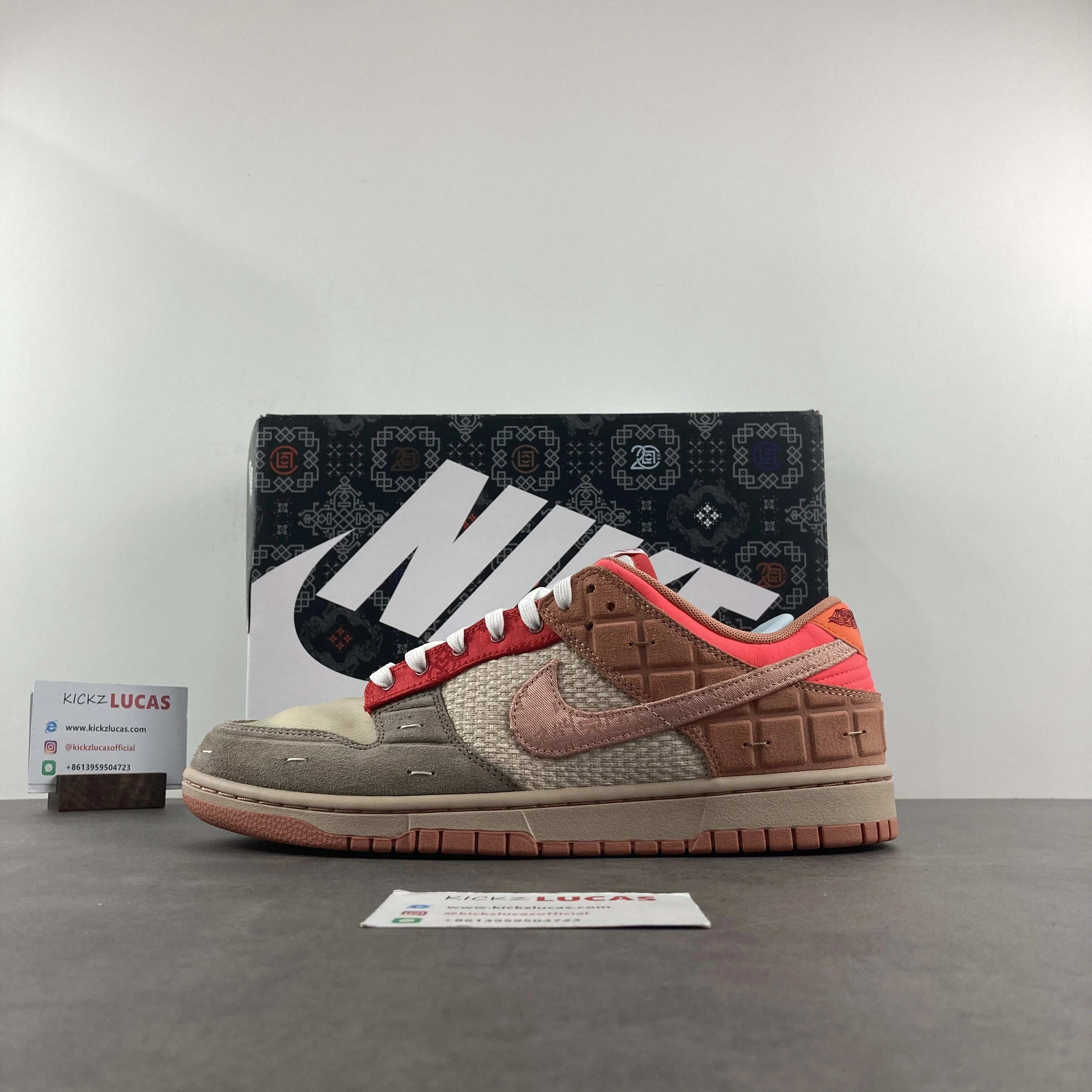 Durable Dunk Low SP What The CLOT FN0316- 114