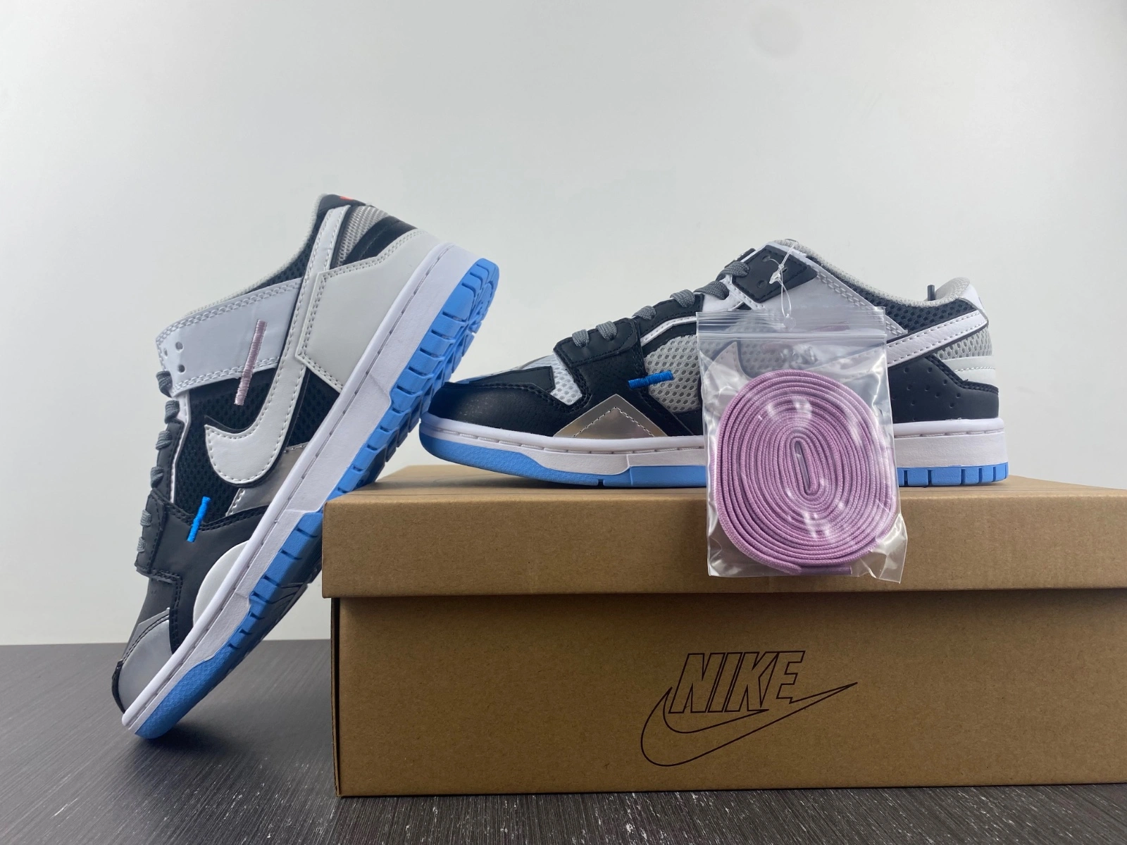 ZeroBulk Dunk Low Scrap Black Neutral Grey University Blue White DN5381- 258