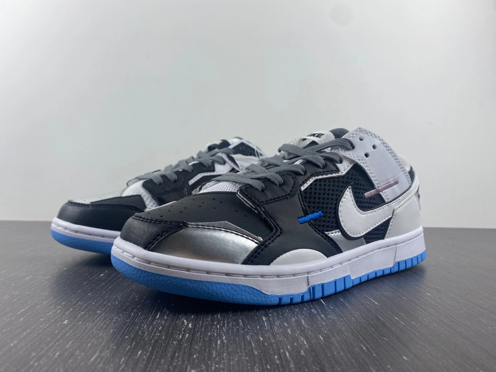 ZeroBulk Dunk Low Scrap Black Neutral Grey University Blue White DN5381- 258