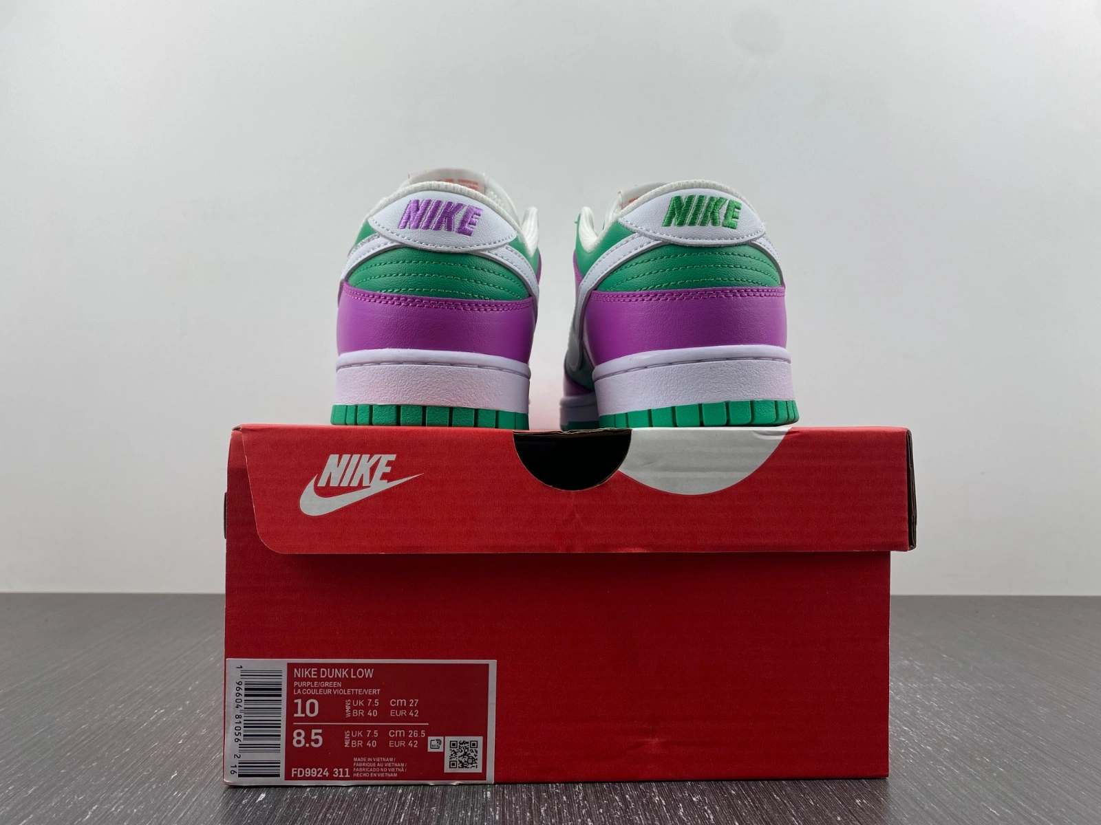 Unisex Dunk Low Stadium Green Fuchsia FD9924- 192