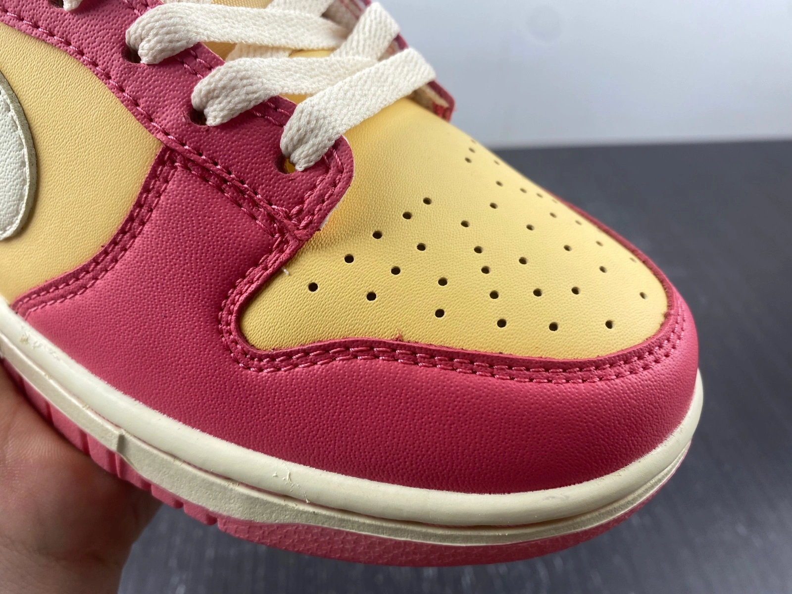 EyeCatching Dunk Low Strawberry Peach Cream DH9765- 161