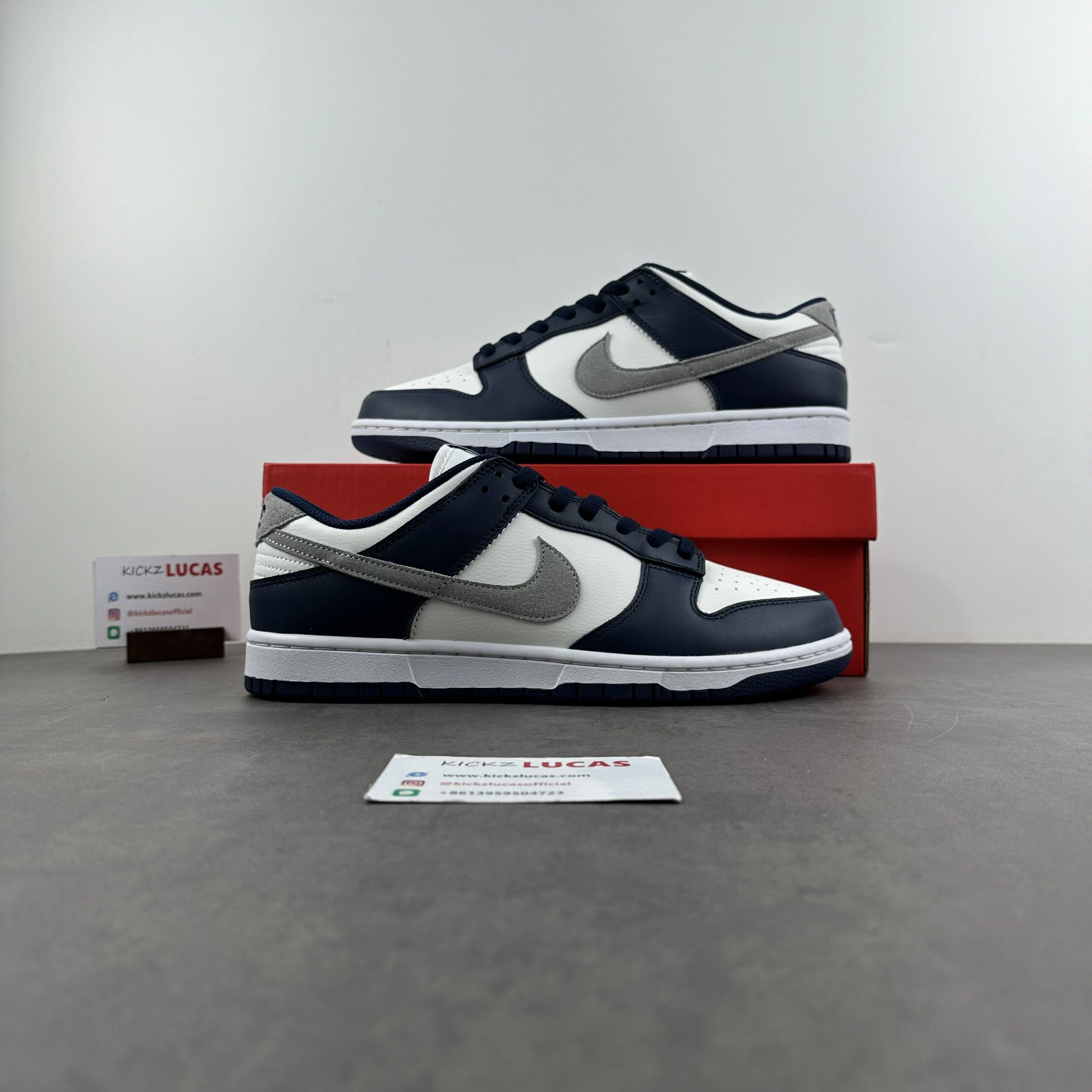 Timeless Dunk Low Summit White Midnight Navy FD9749- 238