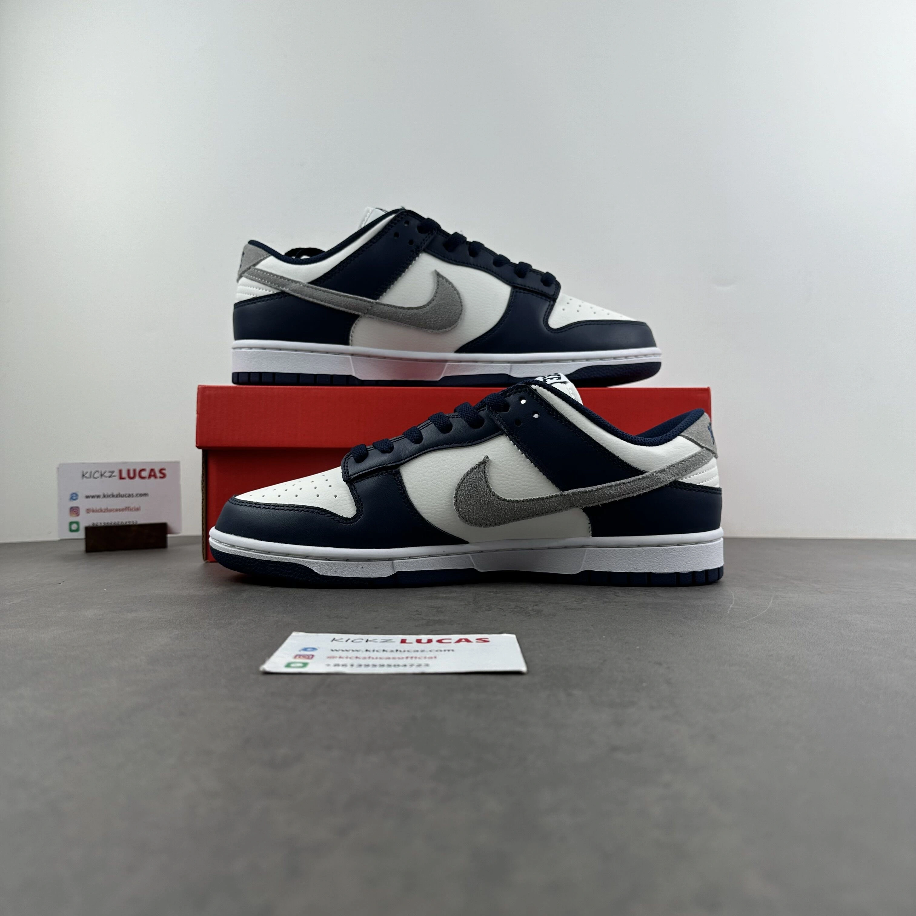 Timeless Dunk Low Summit White Midnight Navy FD9749- 238