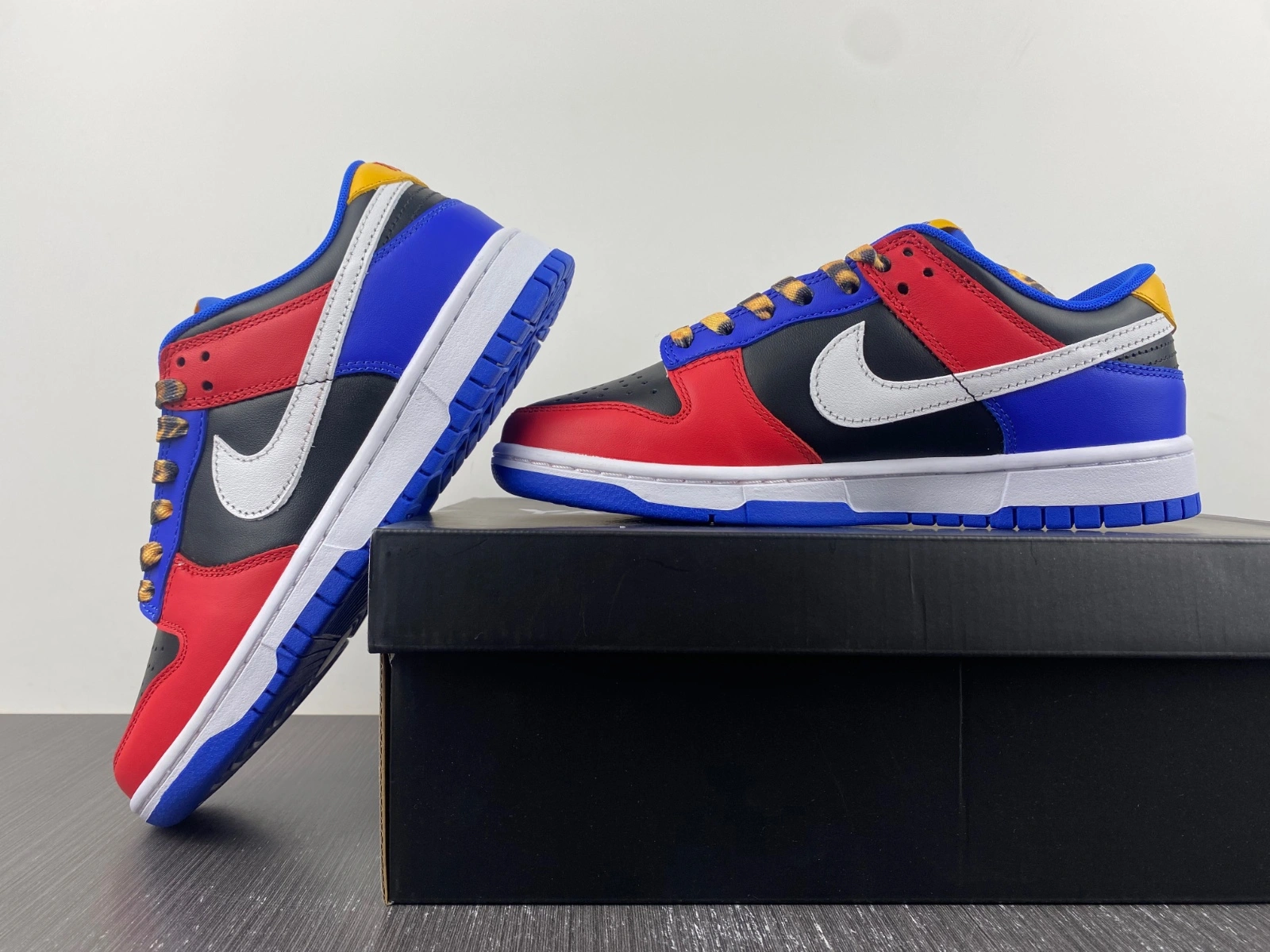 Packable Dunk Low Tennessee State University DR6190- 277