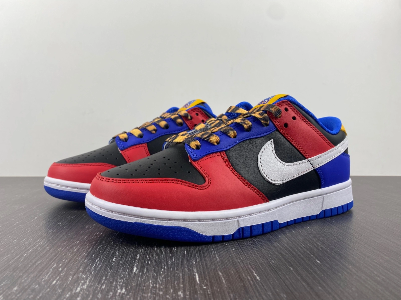 Packable Dunk Low Tennessee State University DR6190- 277