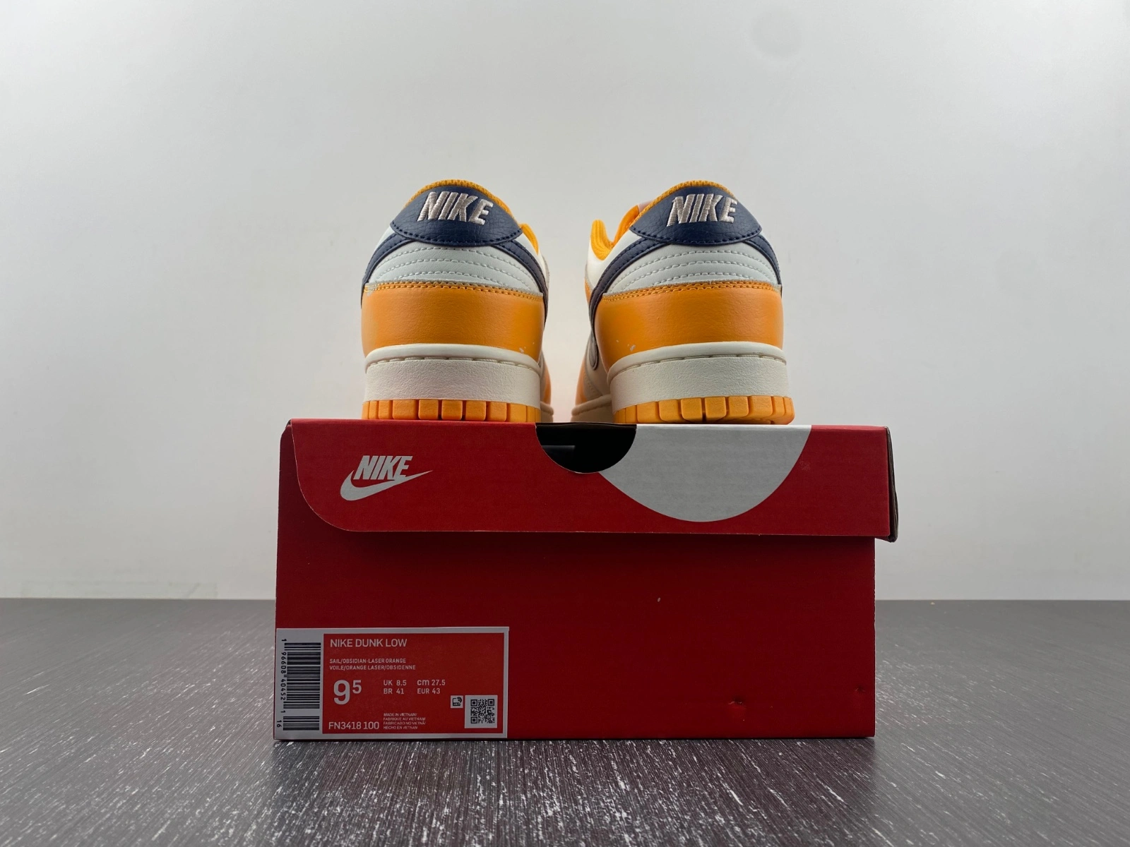 Lightweight Dunk Low Wear and Tear Yellow FN3418- 41