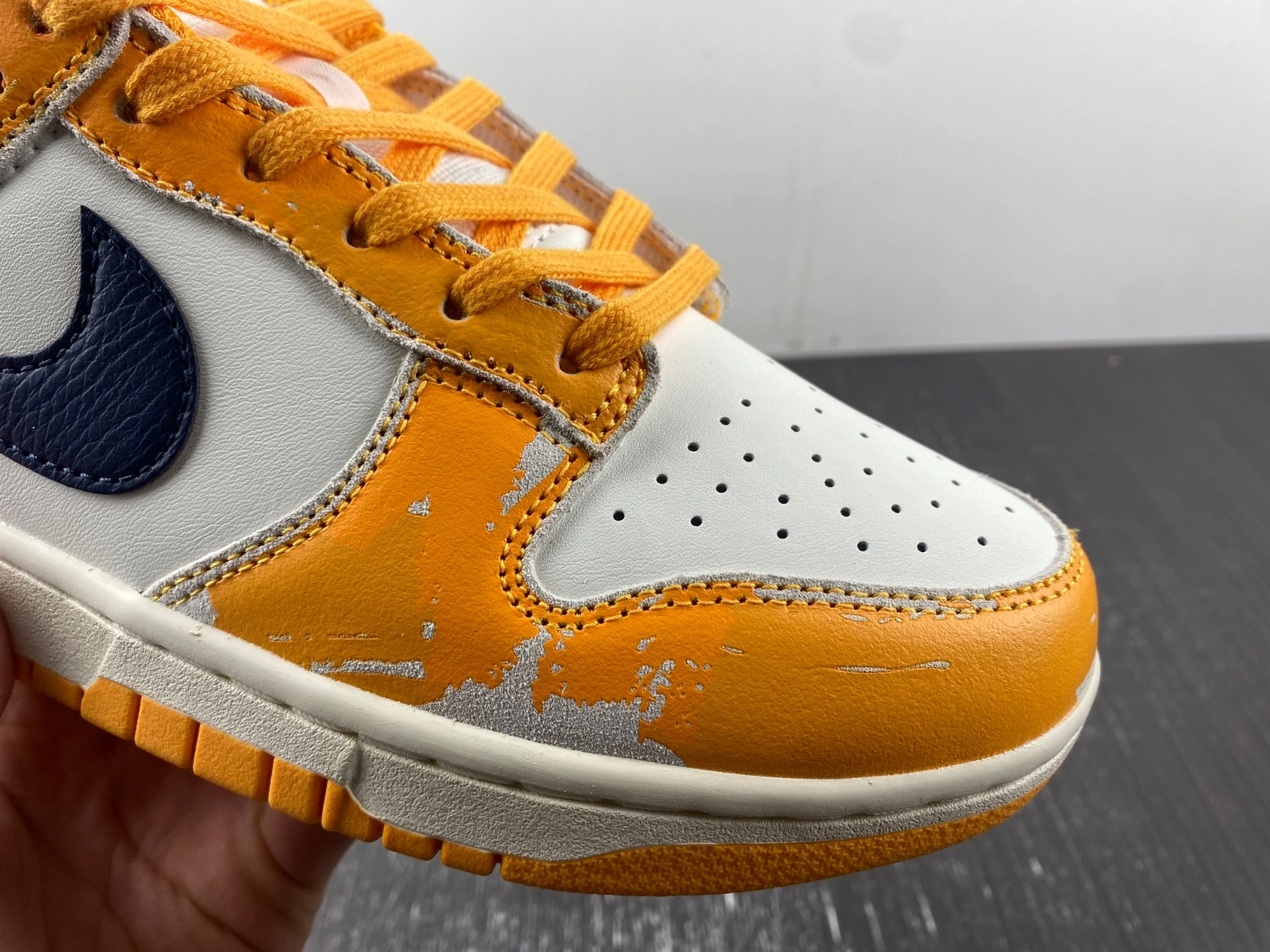 Lightweight Dunk Low Wear and Tear Yellow FN3418- 41