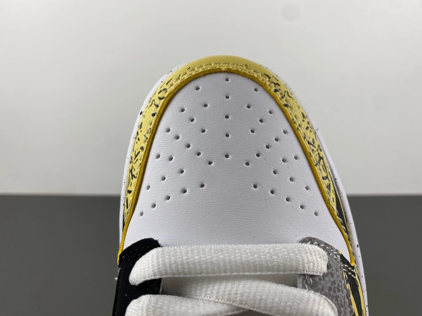 Dunk Low What the Duck Away University of Oregon PE HV1454- Lightweight 15