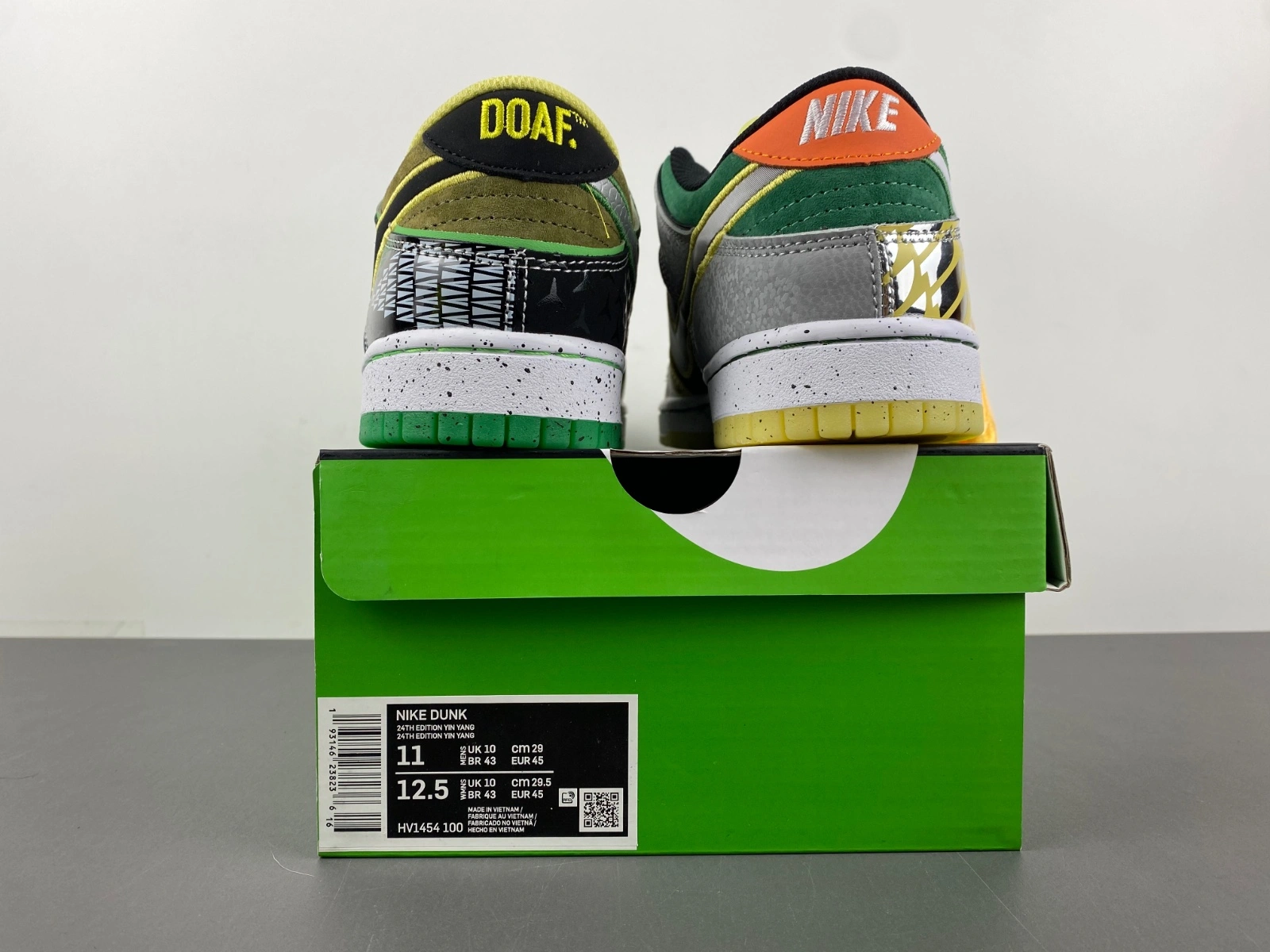 Dunk Low What the Duck Away University of Oregon PE HV1454- Lightweight 15