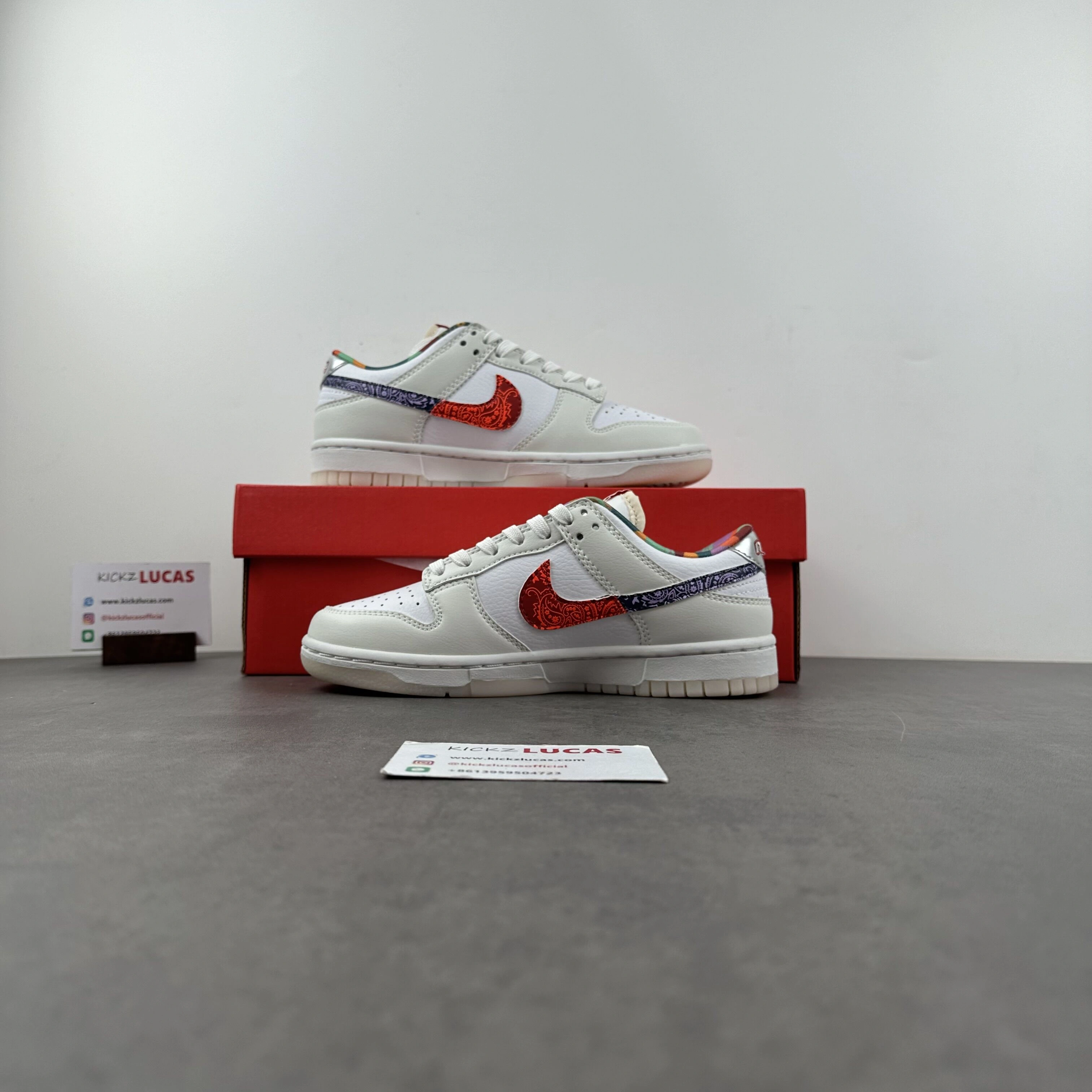 Breathable Dunk Low White Multi-Color Paisley FN8913- 123