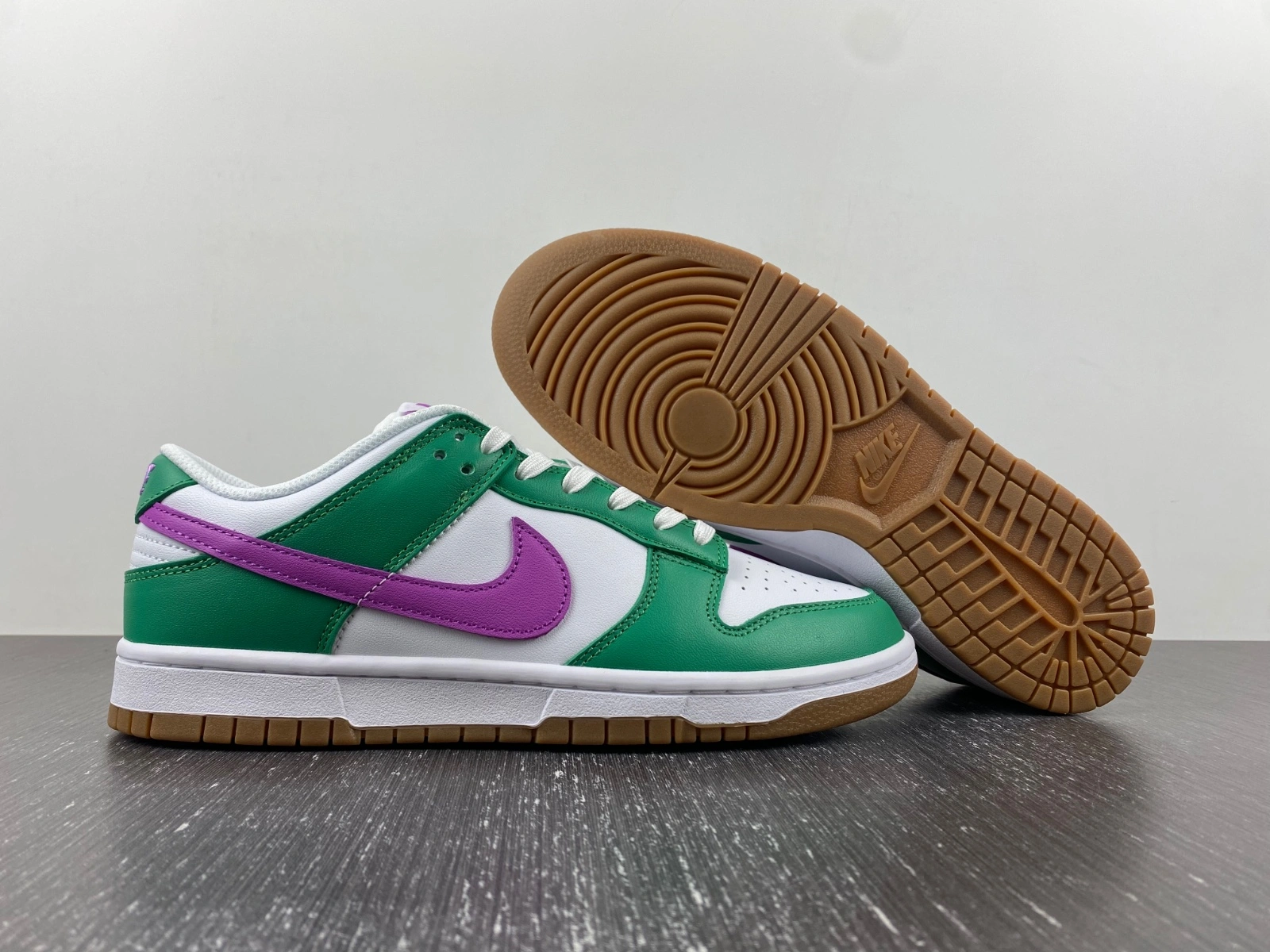 Dunk Low White Stadium Green Fuchsia FD9922- Trendy 182